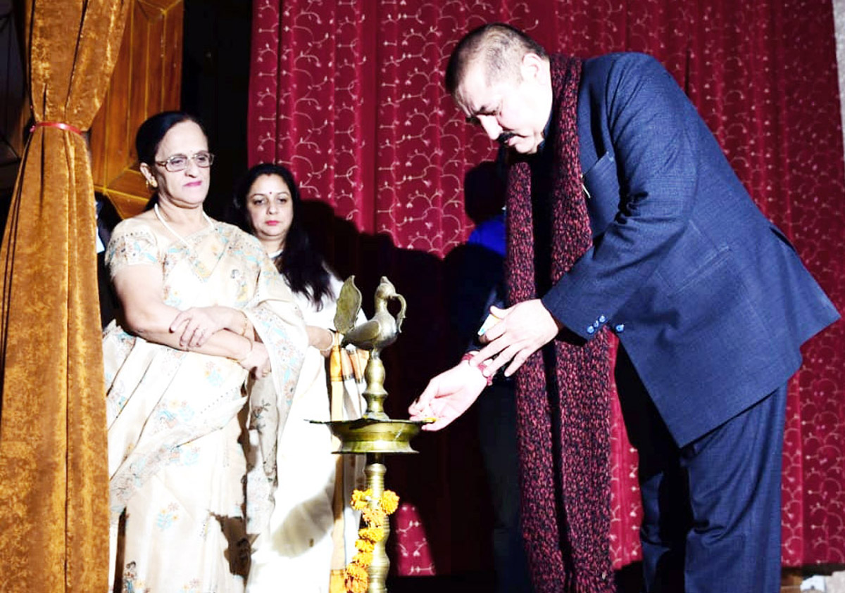 State President NDP (I) Rajesh Gupta lighting traditional lamp to inaugurate Annual Day celebrations. State President NDP (I) Rajesh Gupta lighting traditional lamp to inaugurate Annual Day celebrations.