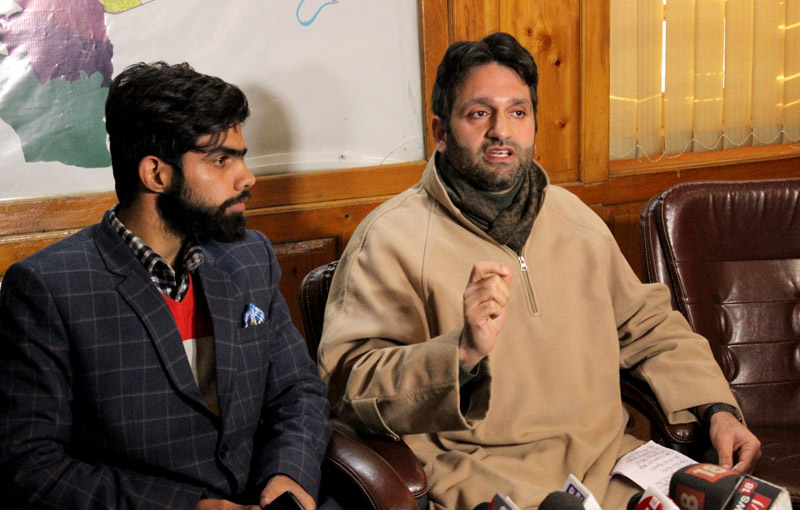 Deputy Mayor addressing a press conference at Srinagar. —Excelsior/Shakeel Deputy Mayor addressing a press conference at Srinagar. —Excelsior/Shakeel