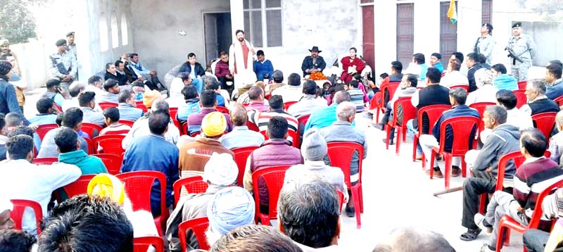 Former MP and DSS president Ch. Lal Singh addressing public meeting at a border village in Hiranagar. Former MP and DSS president Ch. Lal Singh addressing public meeting at a border village in Hiranagar.