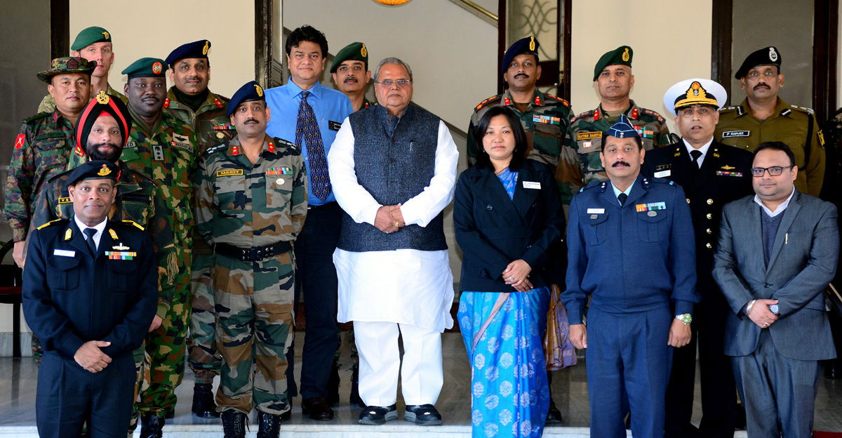 Governor Satya Pal Malik alongwith visiting team of National Defence College on Tuesday. Governor Satya Pal Malik alongwith visiting team of National Defence College on Tuesday.