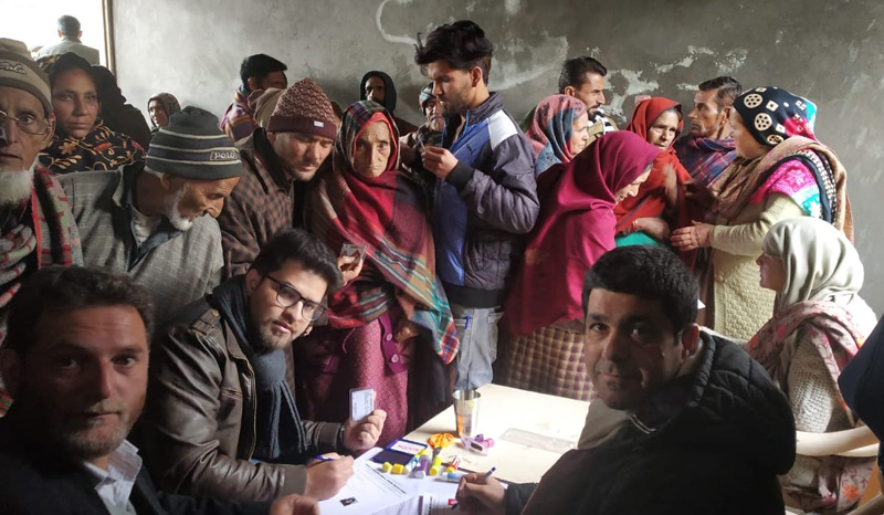 Doctors examining patients at mega medical camp in remote area of Budhal in district Rajouri. Doctors examining patients at mega medical camp in remote area of Budhal in district Rajouri.