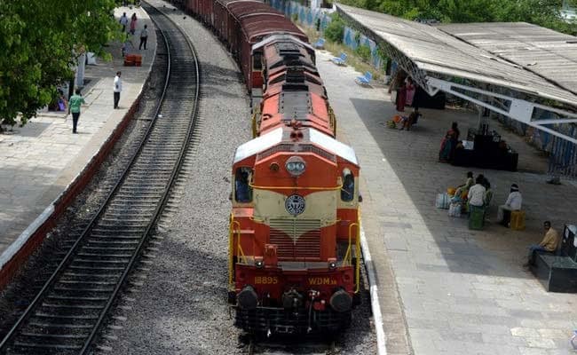 diesel-engine-locomotive-indian-railways_650x400_51506512248