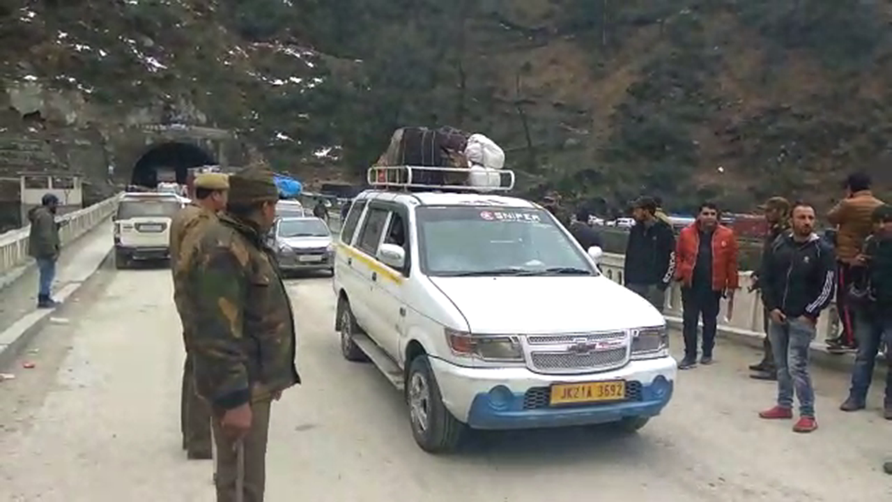 vlcsnap-2019-02-12-17h17m19s364