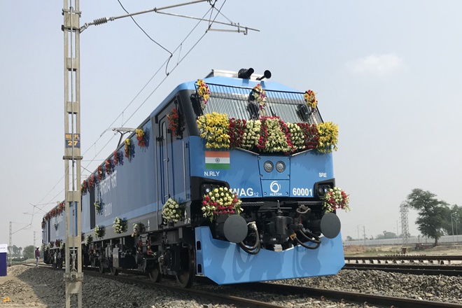 Railway Minister Flags Off High Speed Wap Hs Loco A Make In India Initiative railway minister flags off high speed