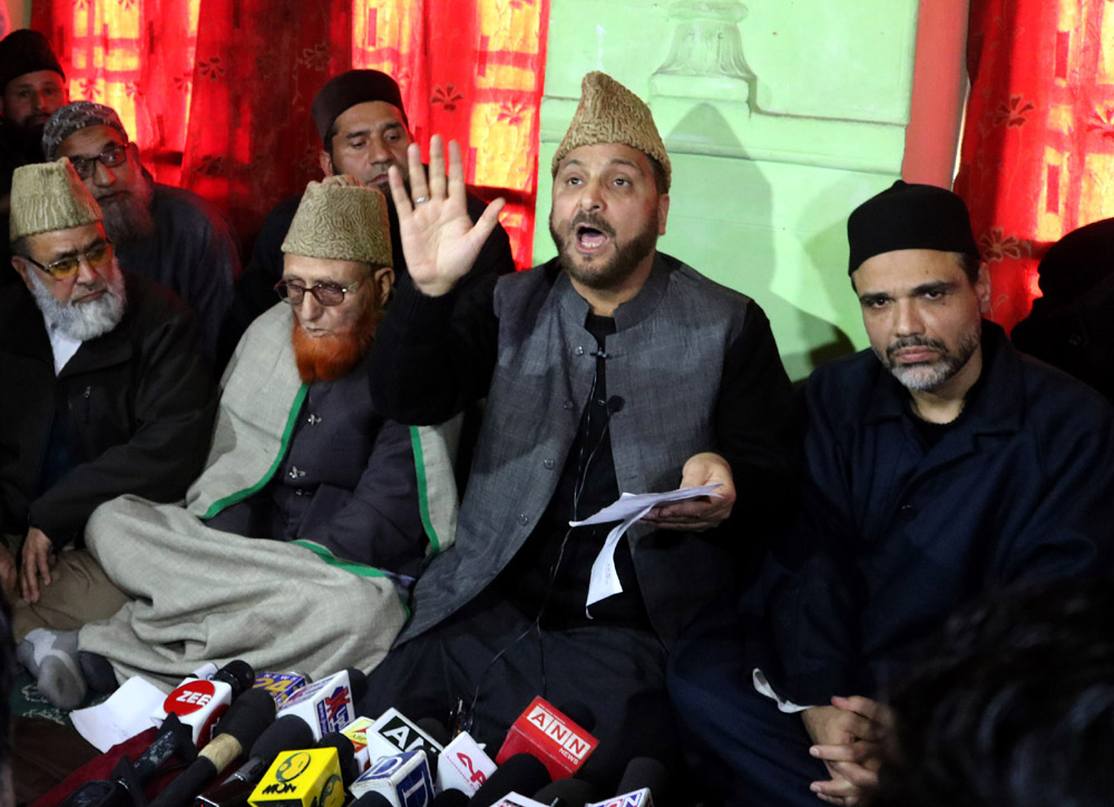 Mufti Nasir-ul-Islam addressing media at Mirwaiz Manzil Srinagar. —Excelsior/Shakeel Mufti Nasir-ul-Islam addressing media at Mirwaiz Manzil Srinagar. —Excelsior/Shakeel