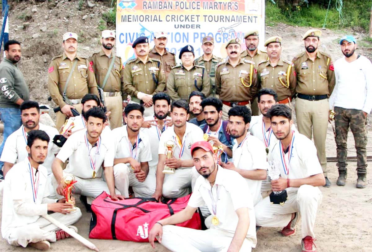 Winners posing along with dignitaries and officials at Ramban. Winners posing along with dignitaries and officials at Ramban.