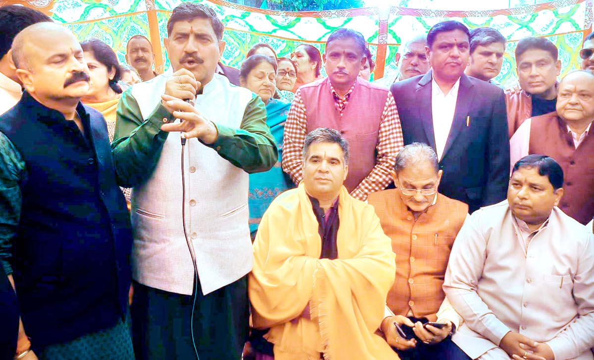 MP, Jugal Kishore Sharma addressing a gathering after inaugurating party election office at Bakshi Nagar on Tuesday. MP, Jugal Kishore Sharma addressing a gathering after inaugurating party election office at Bakshi Nagar on Tuesday.