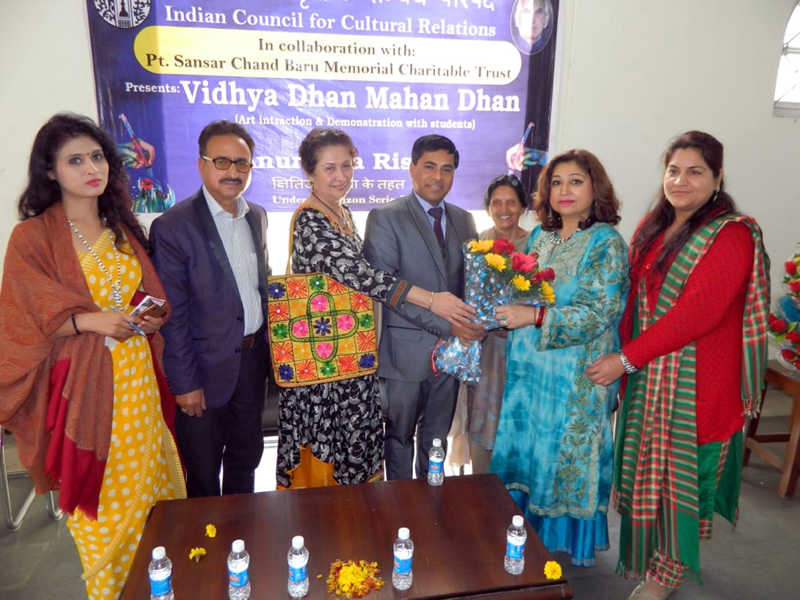 Dignitaries during cultural-cum-painting competition at Jammu. Dignitaries during cultural-cum-painting competition at Jammu.