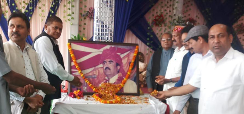 People paying floral tributes to late SN Manyal in Samba district. People paying floral tributes to late SN Manyal in Samba district.
