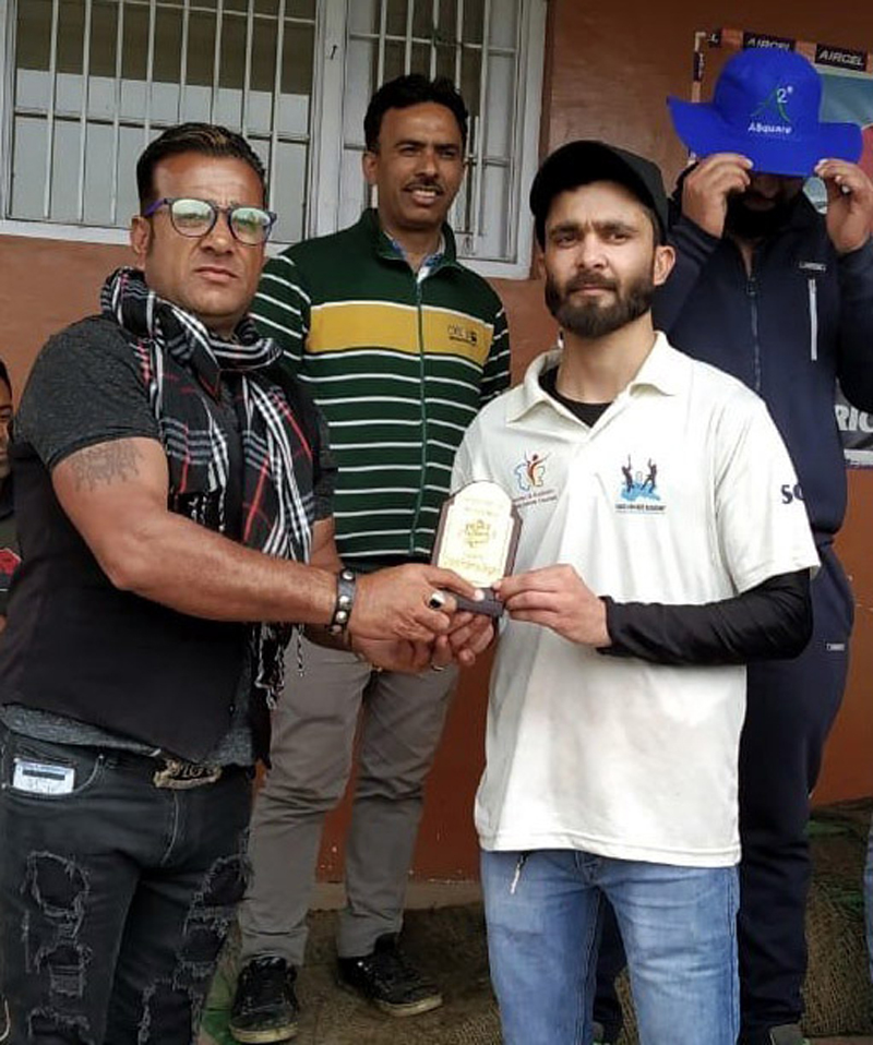 Man of the match award being presented to winner in Srinagar on Tuesday. Man of the match award being presented to winner in Srinagar on Tuesday.