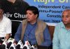 Independent candidate, Rajiv Chuni addressing a press conference.