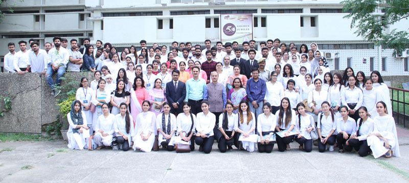 Law students posing with faculty members and guests during a workshop at JU. Law students posing with faculty members and guests during a workshop at JU.
