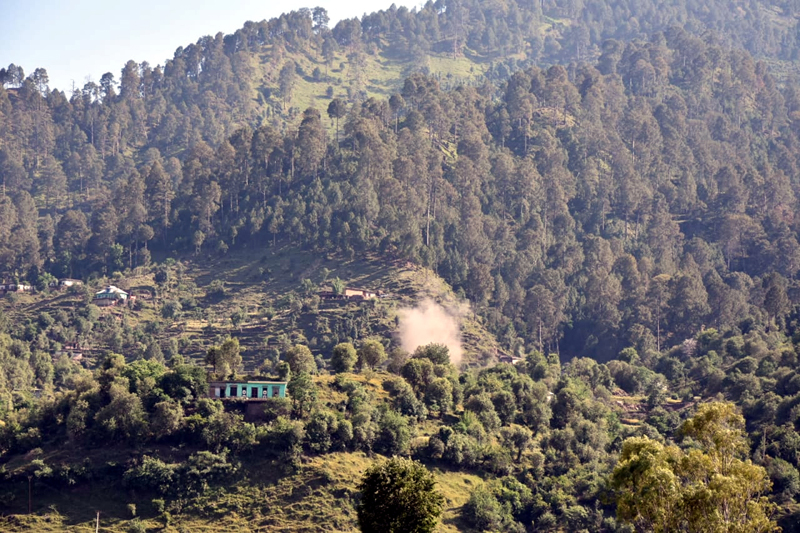 A mortar shell explodes on LoC in Poonch district on Monday. -Excelsior/Rahi Kapoor A mortar shell explodes on LoC in Poonch district on Monday. -Excelsior/Rahi Kapoor