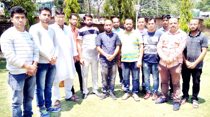 Members of ReT Forum during meeting. Members of ReT Forum during meeting.