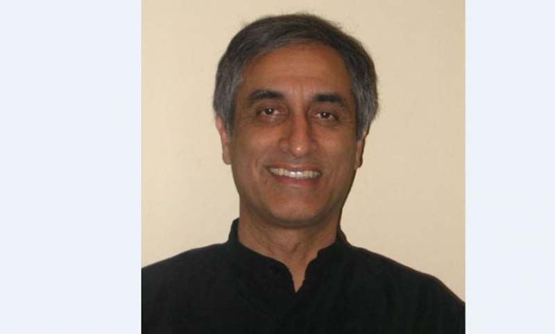 Padma Shri handed over to Dr Subhash Kak in US