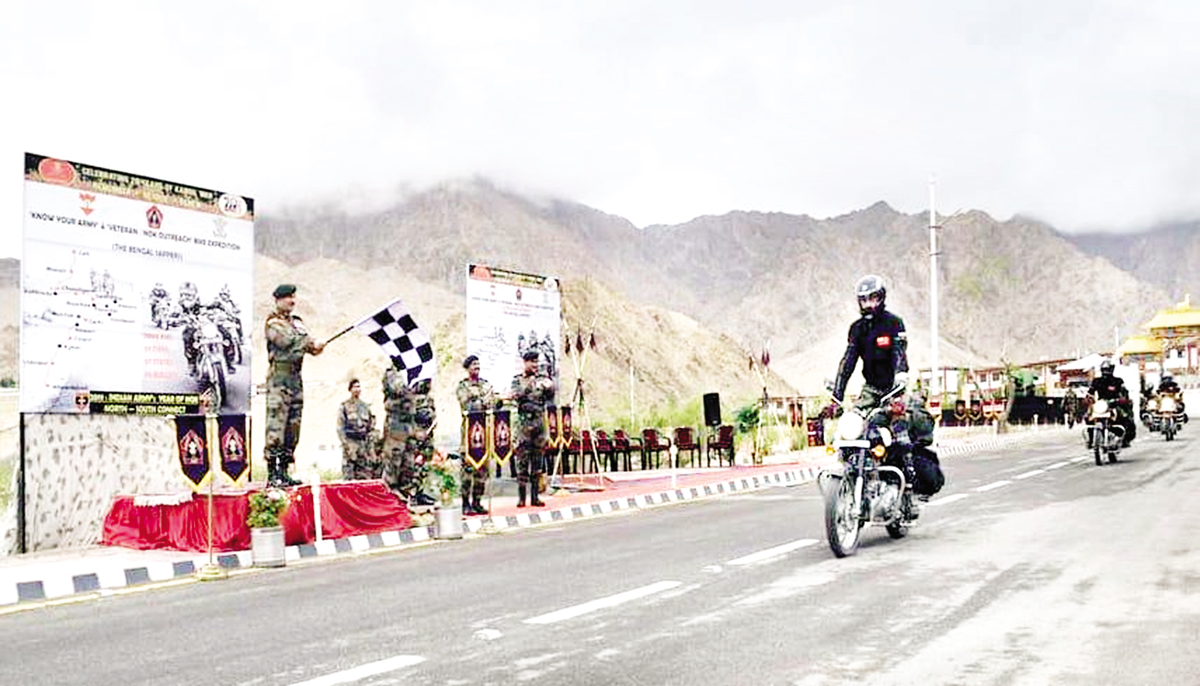 Army Motorcycle Expedition to commemorate the 20th anniversary of Kargil Vijay Diwas flagged off from Leh by Lt General YK Joshi, GOC Fire & Fury Corps.