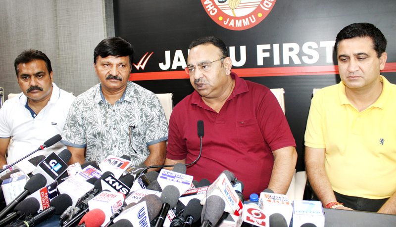 JCCI president Rakesh Gupta addressing press conference in Jammu on Friday. -Excelsior/Rakesh