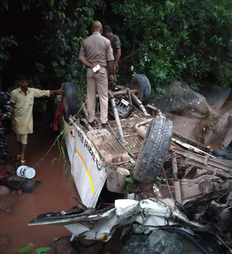 Ill-fated vehicle after accident in Kunfer Nallah, Chanderkote, district Ramban. —Excelsior/Pervaiz Ill-fated vehicle after accident in Kunfer Nallah, Chanderkote, district Ramban. —Excelsior/Pervaiz