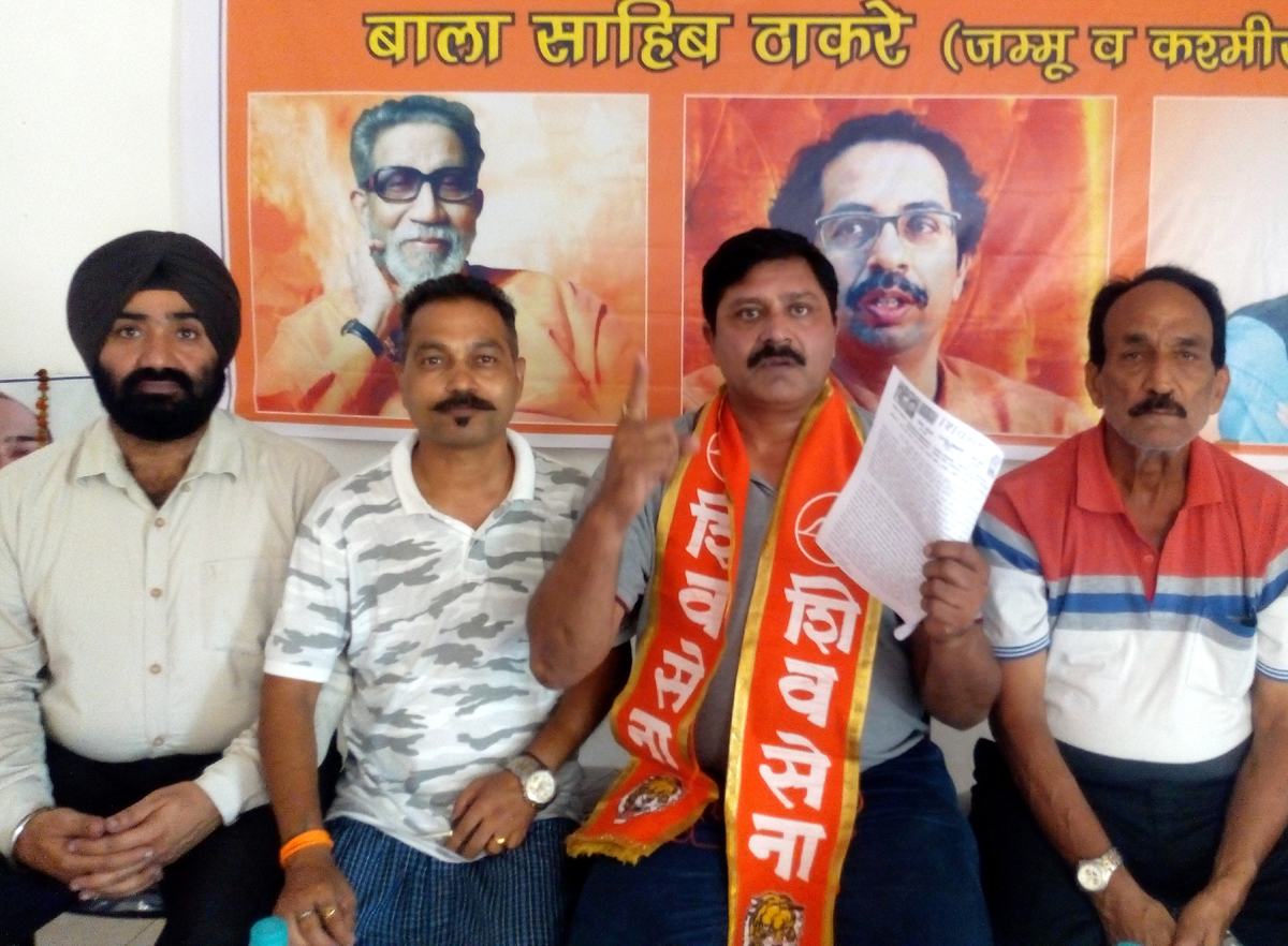State general secretary of Shiv Sena, Manish Sahni addressing media persons in Jammu. State general secretary of Shiv Sena, Manish Sahni addressing media persons in Jammu.