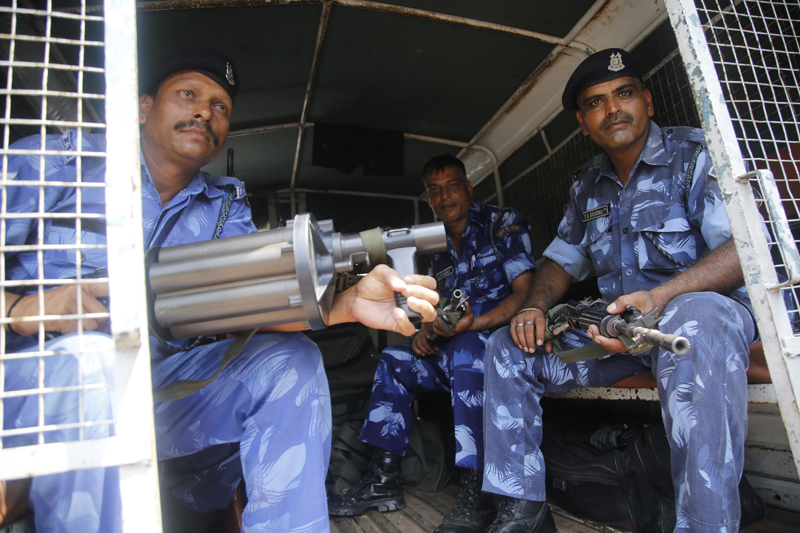RAF personnel heading towards different areas from Jammu on Saturday. —Excelsior/Rakesh RAF personnel heading towards different areas from Jammu on Saturday. —Excelsior/Rakesh