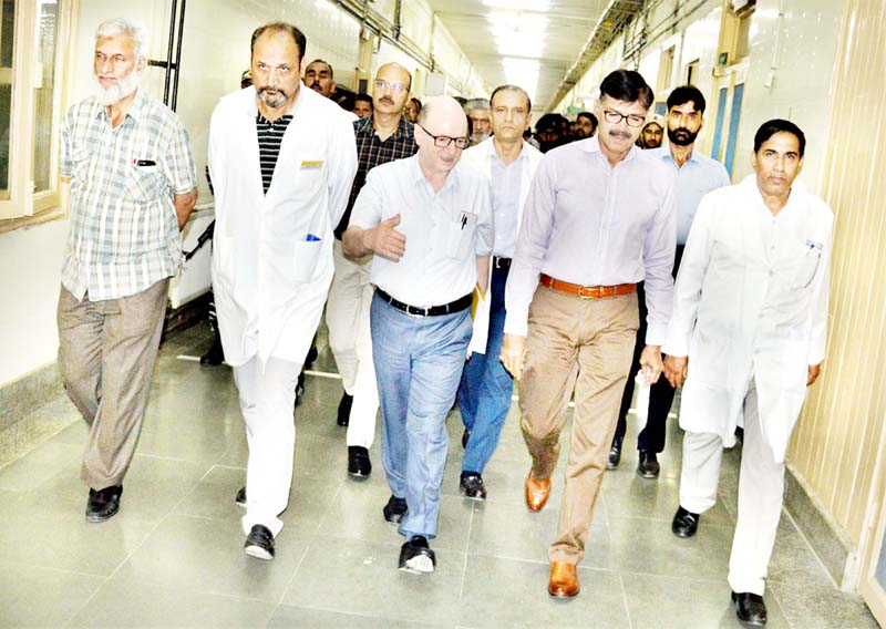 Advisor K Vijay Kumar during his visit to SMHS Hospital, Srinagar on Tuesday. Advisor K Vijay Kumar during his visit to SMHS Hospital, Srinagar on Tuesday.