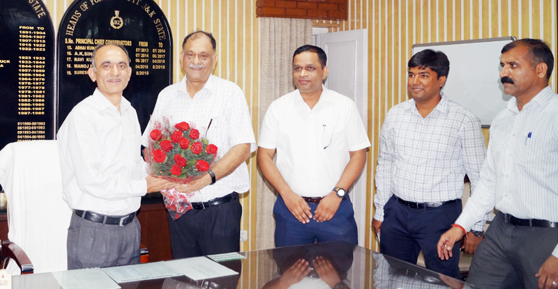 PCCF Dr Mohit Gera being received by CCF Jammu and others. PCCF Dr Mohit Gera being received by CCF Jammu and others.