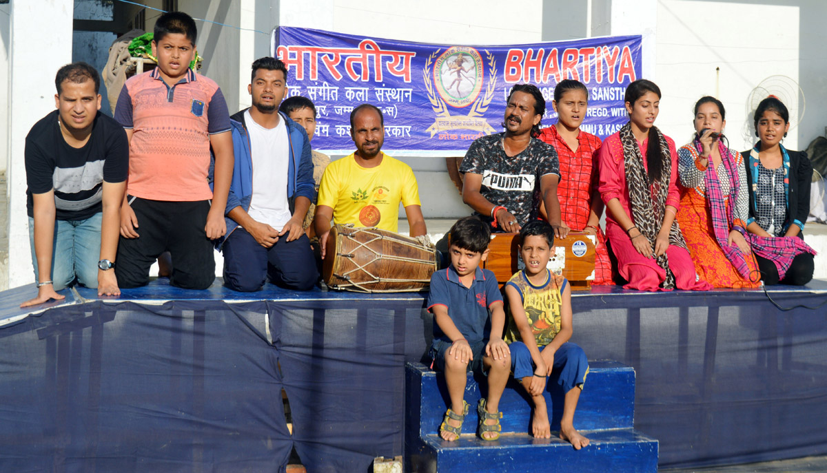 A scene of Dogri Musical Play ‘Sade Bankure Jawan’ presented by BLSKS in Jammu. A scene of Dogri Musical Play ‘Sade Bankure Jawan’ presented by BLSKS in Jammu.