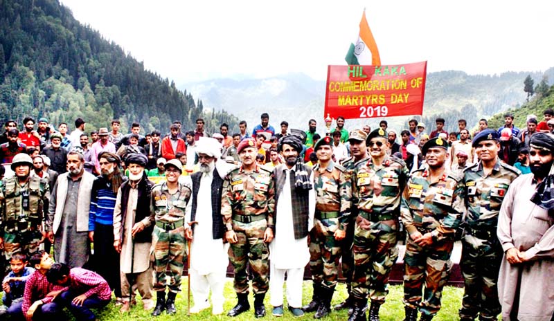 GoC white knight Corps Lt Gen Paramjit Singh with people of Hill Kaka in Poonch.