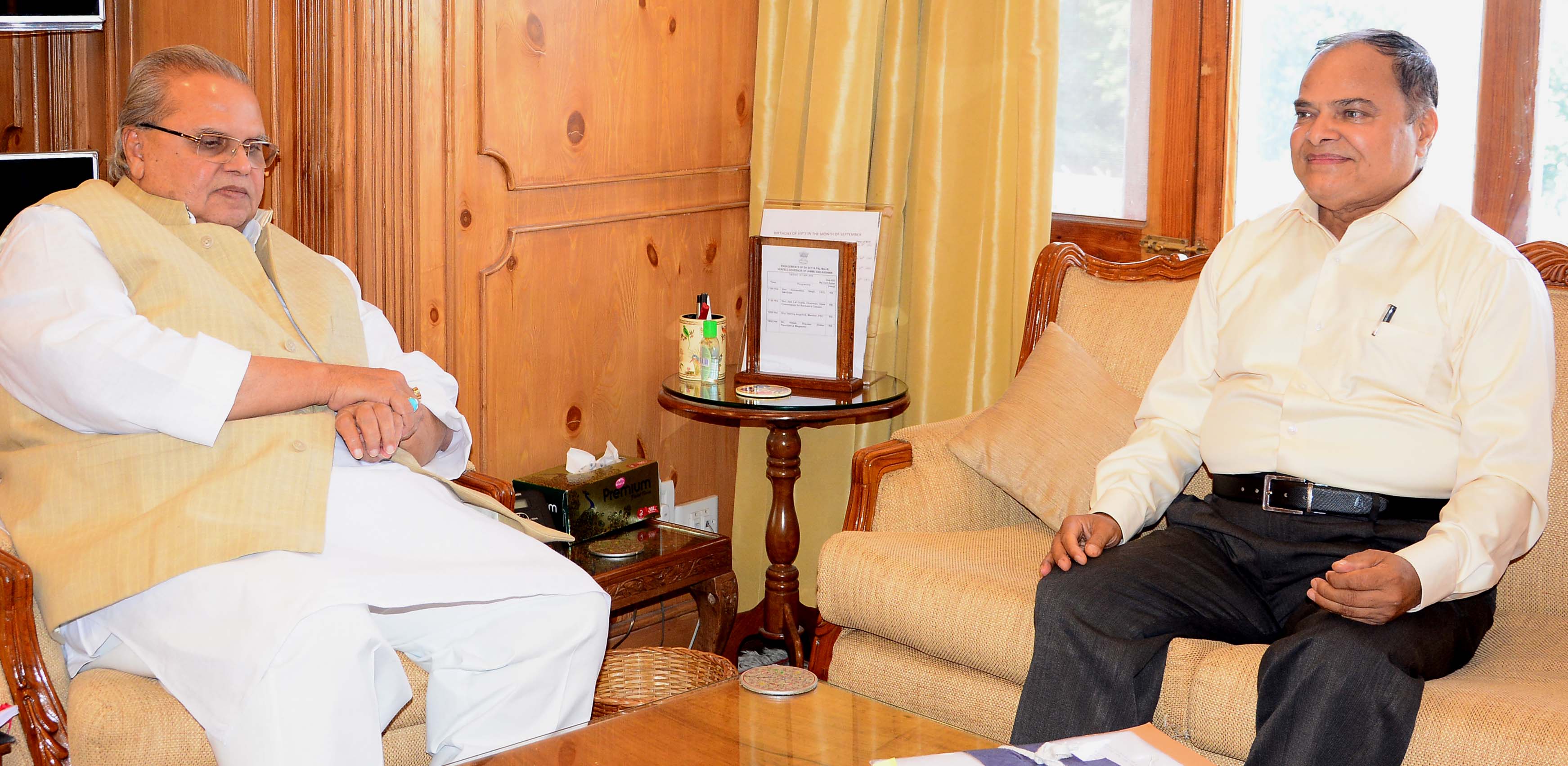 GOVERNOR MEETING CHAIRPERSON STATE COMMISSION FOR BACKWARD CLASSES