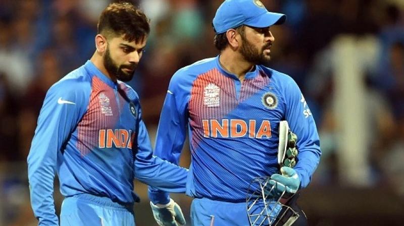 Kohli on Dhoni picture twee