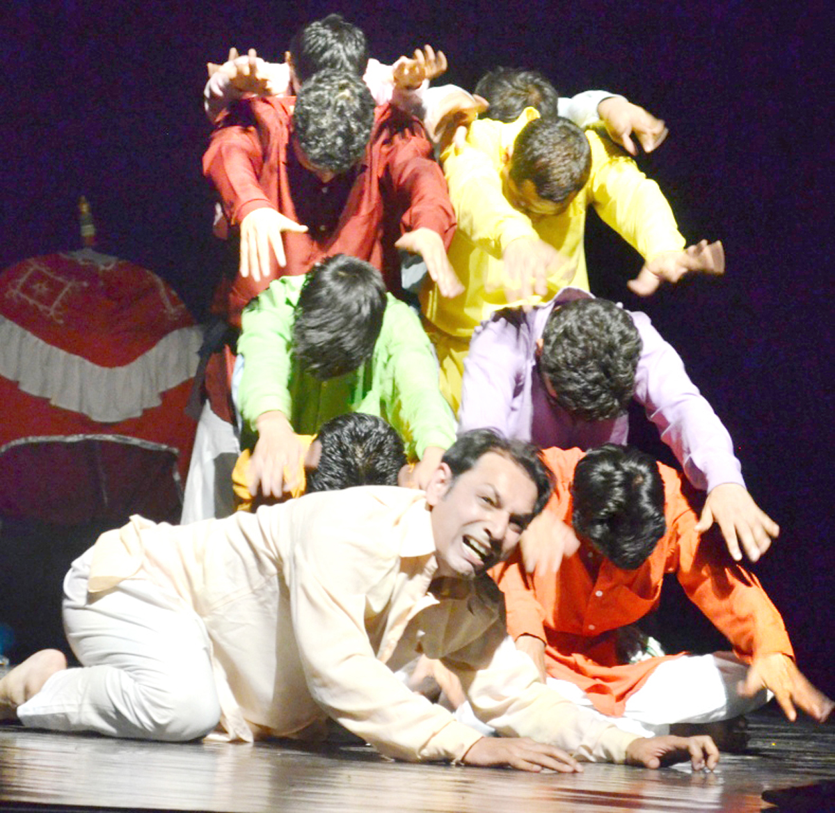 A scene from the play ‘Ghumayee’ staged at Tamil Nadu on Friday. A scene from the play ‘Ghumayee’ staged at Tamil Nadu on Friday.