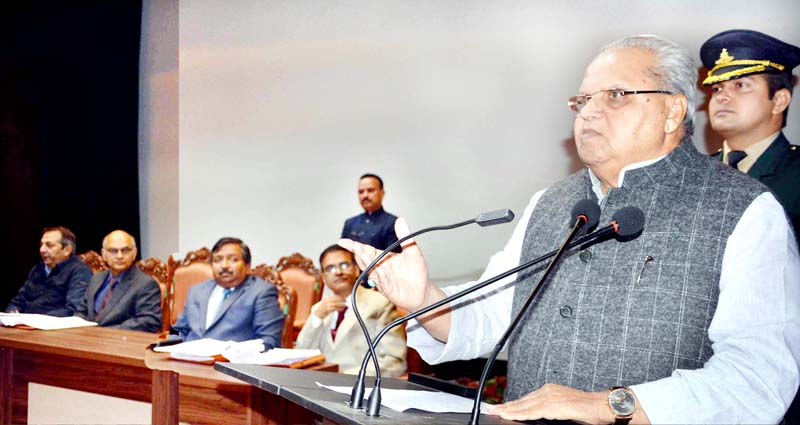 Governor Satya Pal Malik addressing Presidents/Vice Presidents of ULBs in Srinagar on Wednesday. Governor Satya Pal Malik addressing Presidents/Vice Presidents of ULBs in Srinagar on Wednesday.