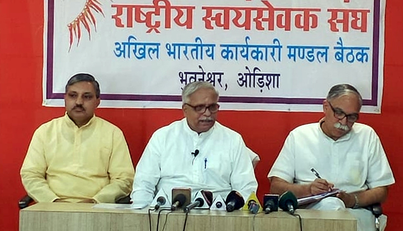 RSS general secretary Bhaiyaji Joshi addressing a press conference at Bhubaneshwar in Orissa. RSS general secretary Bhaiyaji Joshi addressing a press conference at Bhubaneshwar in Orissa.