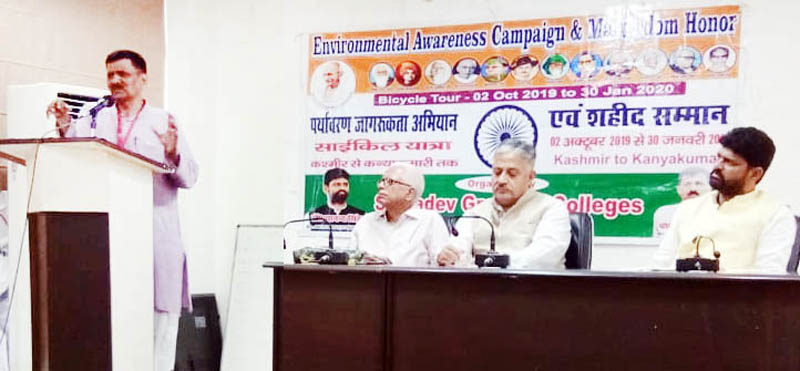 Prof Yogender Yadav delivering a lecture at CUJ on Tuesday. Prof Yogender Yadav delivering a lecture at CUJ on Tuesday.