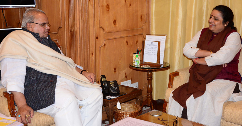 Prof Geeta Singh, Director CPDHE DU calling on Governor. Prof Geeta Singh, Director CPDHE DU calling on Governor.