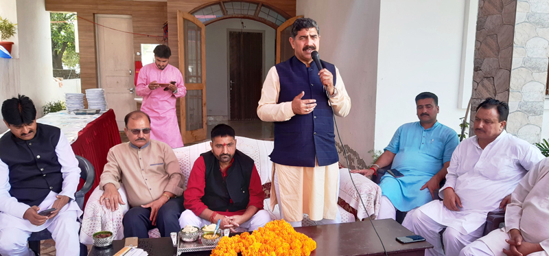 page5-4 MP Jugal Kishore Sharma addressing party workers at Nagrota in Jammu.