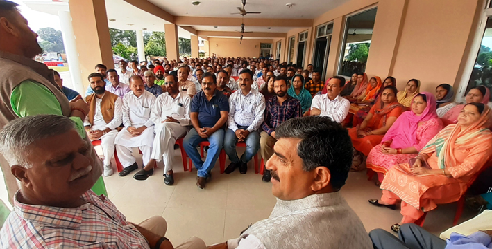 MP Jugal Kishore Sharma and former Minister Sukhnandan chairing a party workers' meet in Jammu. MP Jugal Kishore Sharma and former Minister Sukhnandan chairing a party workers' meet in Jammu.