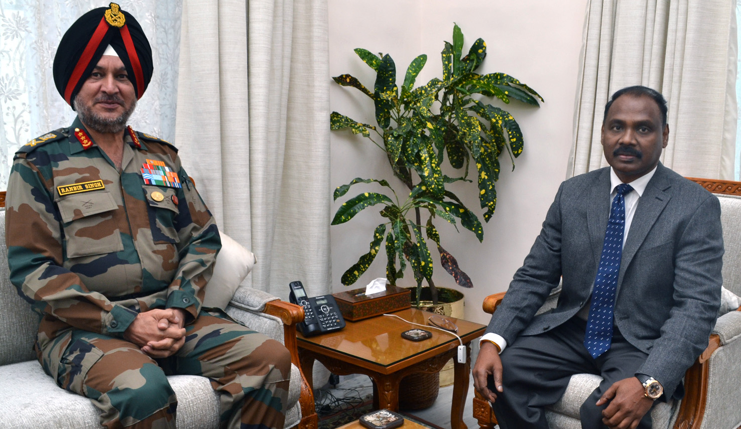 LT. GOVERNOR MEETING LT.GEN RANBIR SINGH NORTHERN ARMY COMMANDAR