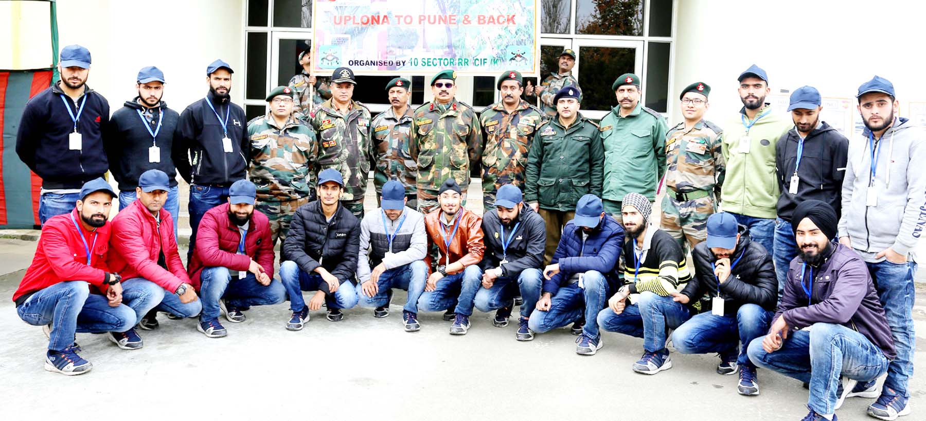 A group of students from Baramulla along with army personnel posing for a group photograph. -Excelsior/Abid Nabi A group of students from Baramulla along with army personnel posing for a group photograph. -Excelsior/Abid Nabi