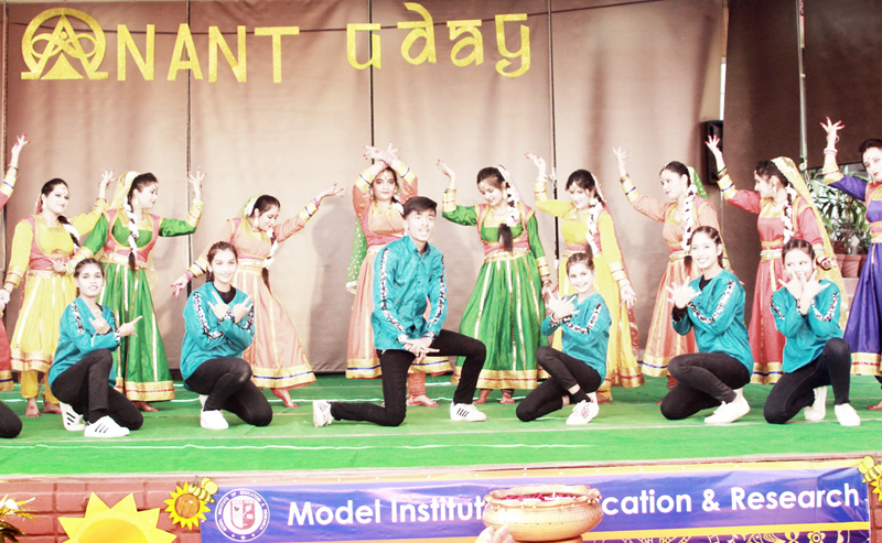 Students in colourful attires presenting a cultural item while celebrating Foundation Day at MIER. Students in colourful attires presenting a cultural item while celebrating Foundation Day at MIER.