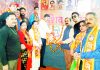 Shiv Sainiks paying tributes to Bala Saheb Thackeray on 7th death anniversary.