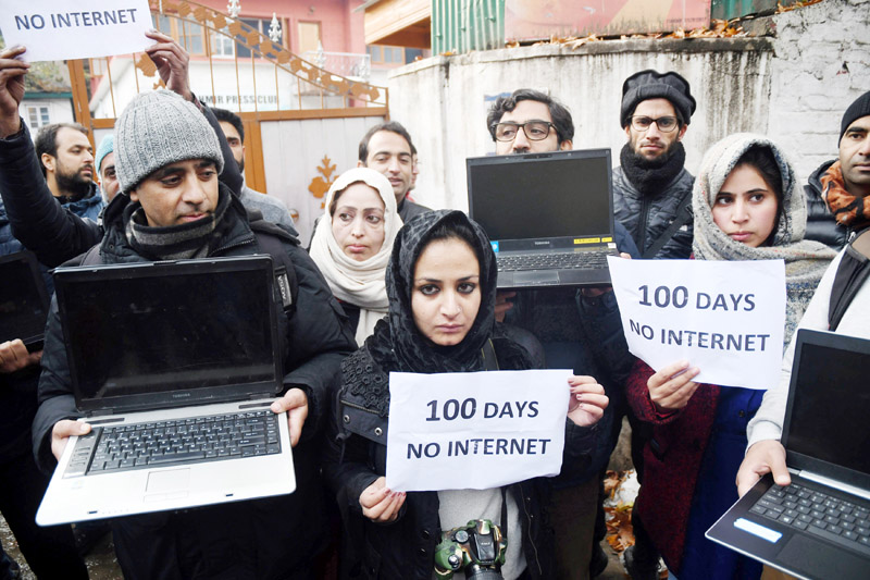 Journalists protesting in Srinagar on Tuesday. -Excelsior/Shakeel Journalists protesting in Srinagar on Tuesday. -Excelsior/Shakeel