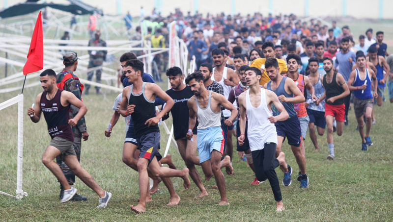 Youth undergoing physical fitness test during Army recruitment rally in Samba district. Youth undergoing physical fitness test during Army recruitment rally in Samba district.