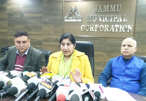 JMC Deputy Mayor, Advocate Purnima Sharma addressing a press conference. JMC Deputy Mayor, Advocate Purnima Sharma addressing a press conference.