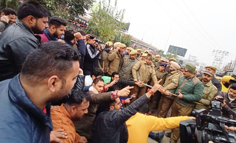 PYC activists’ protest march being foiled by police in Jammu on Thursday. —Excelsior/Rakesh PYC activists’ protest march being foiled by police in Jammu on Thursday. —Excelsior/Rakesh