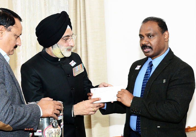 Lt Governor G C Murmu contributing towards Armed Forces Flag Day Fund. Lt Governor G C Murmu contributing towards Armed Forces Flag Day Fund.