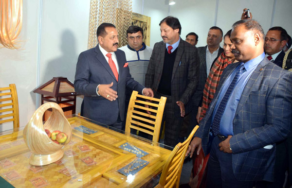 Union Minister Dr Jitendra Singh along with Lt Governor Girish Chandra Murmu seeing Bamboo made items at a stall after inaugurating workshop-cum-exhibition on Bamboo at Convention Centre in Jammu on Saturday. (UNI) Union Minister Dr Jitendra Singh along with Lt Governor Girish Chandra Murmu seeing Bamboo made items at a stall after inaugurating workshop-cum-exhibition on Bamboo at Convention Centre in Jammu on Saturday. (UNI)