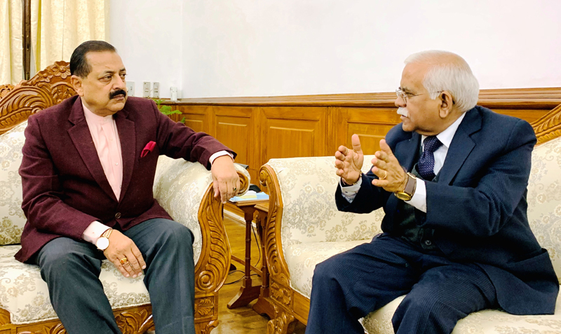 Chief Information Commissioner of India, Sudhir Bhargava calling on Union Minister Dr Jitendra Singh, at New Delhi on Thursday. Chief Information Commissioner of India, Sudhir Bhargava calling on Union Minister Dr Jitendra Singh, at New Delhi on Thursday.