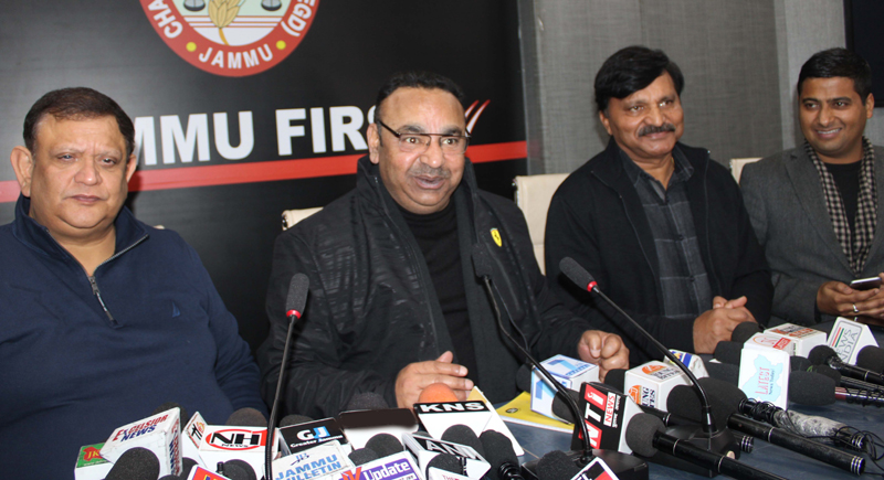 JCCI president, Rakesh Gupta addressing press conference in Jammu on Thursday. —Excelsior/ Rakesh JCCI president, Rakesh Gupta addressing press conference in Jammu on Thursday. —Excelsior/ Rakesh