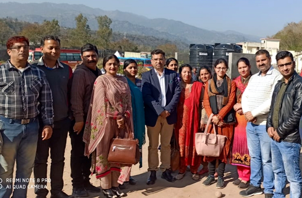 BMO Tikri alongwith Doctors & Paramedics at medical camp for flood affected villagers. BMO Tikri alongwith Doctors & Paramedics at medical camp for flood affected villagers.